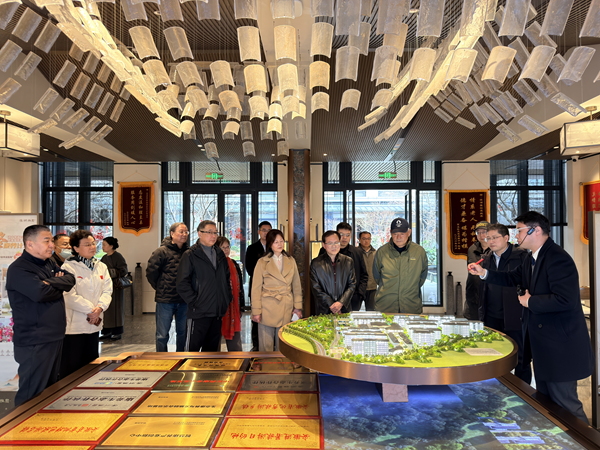安徽省健康文化旅游產(chǎn)業(yè)促進會領(lǐng)導一行赴濱湖雅園調(diào)研考察